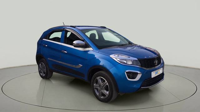 https://images10.gaadi.com/usedcar_image/3677131/original/slot__1-7-Exterior-12820650723-c56592976b9d4690ab244f343afc3c93-Exterior-6.jpg?imwidth=6400