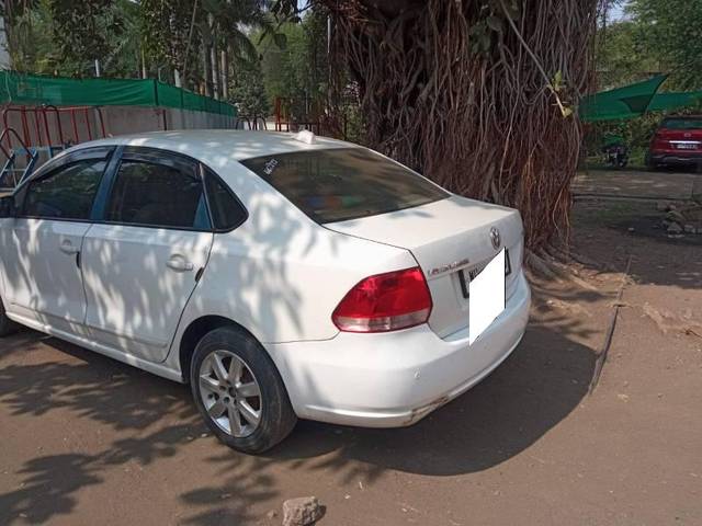 https://images10.gaadi.com/usedcar_image/3677166/original/processed_b53f1f2e-8a5f-4156-9d6a-ba1ca386e736.jpg?imwidth=6402