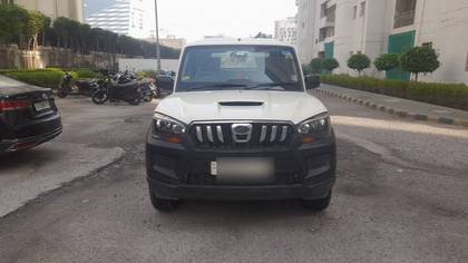 Mahindra Scorpio S4 Plus Mahindra Scorpio S4 Plus