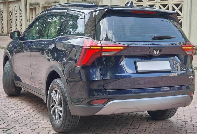 https://images10.gaadi.com/usedcar_image/3677257/original/processed_img2916893__used_car_2916893_1700290711.jpg?imwidth=6402