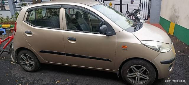 https://images10.gaadi.com/usedcar_image/3677299/original/processed_03689cd0-1467-46b2-8728-94091b290550.jpg?imwidth=6402