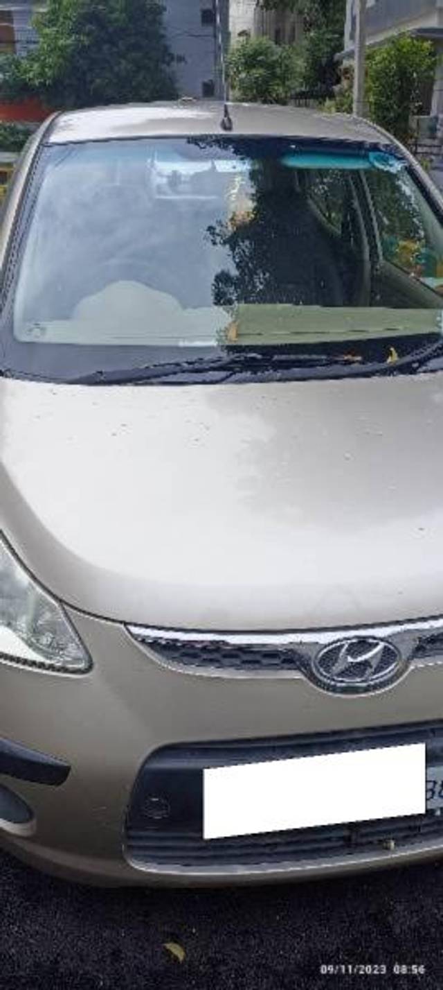 https://images10.gaadi.com/usedcar_image/3677299/original/processed_c2ad18bb-b270-4134-9547-11d7a5401b7a.jpg?imwidth=6400