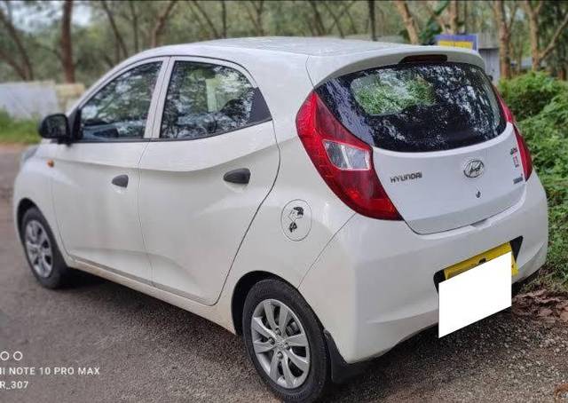 https://images10.gaadi.com/usedcar_image/3677364/original/processed_ebe9e4c5-33b8-4f48-b819-d38c70b2dd95.jpeg?imwidth=6401