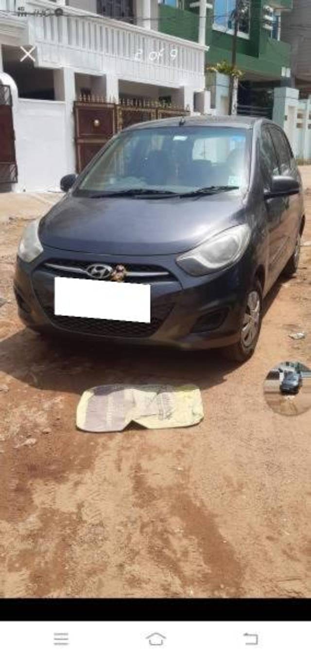 https://images10.gaadi.com/usedcar_image/3677444/original/processed_0ae5ac23-9b25-4fa1-bef0-0f5ec032b916.jpg?imwidth=6400