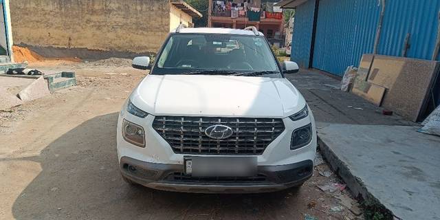 https://images10.gaadi.com/usedcar_image/3677465/original/11__VCC_1818247_94_1699688844.jpg?imwidth=6400