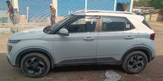 https://images10.gaadi.com/usedcar_image/3677465/original/11__VCC_IMG_1699685732821_1818247_95_1699685945.jpg?imwidth=6401