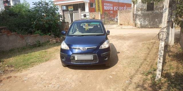 https://images10.gaadi.com/usedcar_image/3677475/original/11__VCC_1818227_94_1699689152.jpg?imwidth=6400