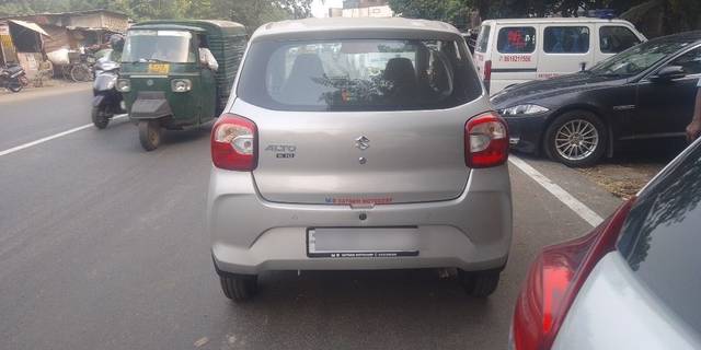 https://images10.gaadi.com/usedcar_image/3677481/original/10__VCC_1817985_96_1699620886.jpg?imwidth=6402