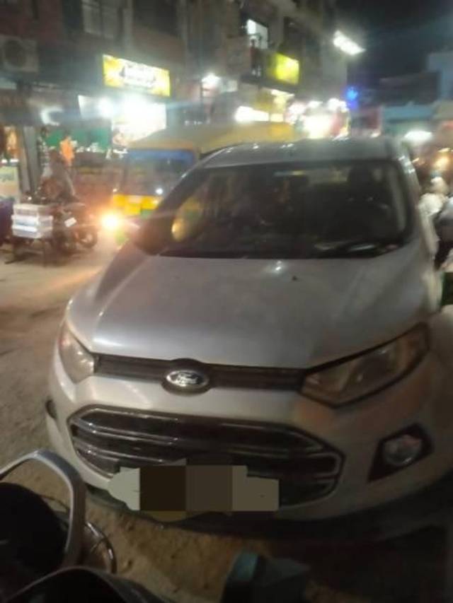 https://images10.gaadi.com/usedcar_image/3677581/original/processed_35f64961-a431-4ea6-a625-5accd674b400.jpg?imwidth=6400