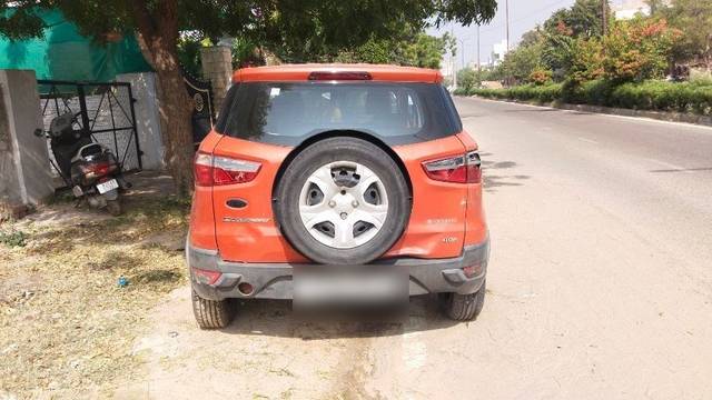https://images10.gaadi.com/usedcar_image/3677589/original/11__VCC_1818189_96_1699691633.jpg?imwidth=6402