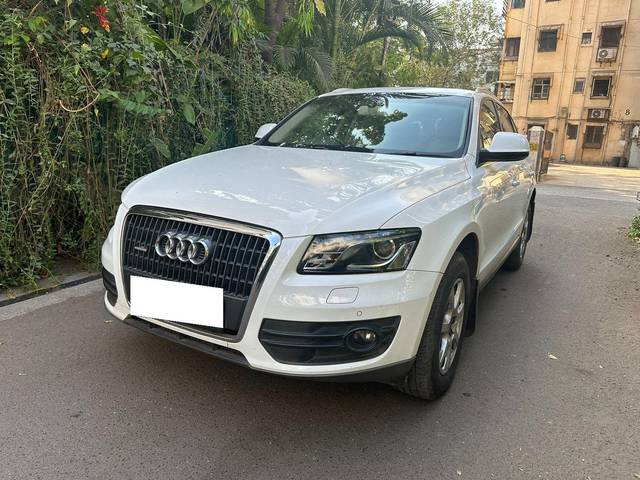 https://images10.gaadi.com/usedcar_image/3677639/original/processed_img2917107__usedcar_whatsappimage2023_11_24at43852pm_2917107_1701076722.jpeg?imwidth=6400