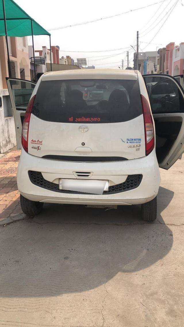 https://images10.gaadi.com/usedcar_image/3677772/original/processed_a875ef74-f88a-40c9-9166-4f31b1cb68a7.jpg?imwidth=6401