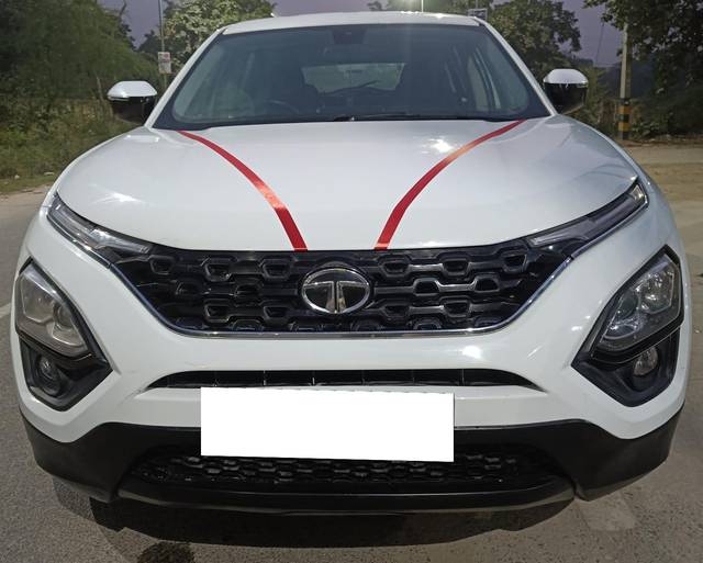 https://images10.gaadi.com/usedcar_image/3677937/original/processed_img2917295__used_car_2917295_1700308945.jpg?imwidth=6402