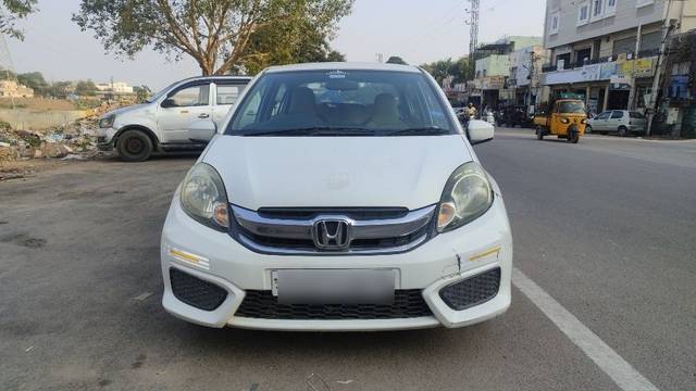 https://images10.gaadi.com/usedcar_image/3677986/original/11__VCC_1818437_94_1699701824.jpg?imwidth=6400