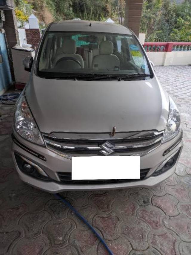 https://images10.gaadi.com/usedcar_image/3678021/original/processed_fdbb23aa-d5ae-4590-8d17-06ec6fd3f942.jpg?imwidth=6400