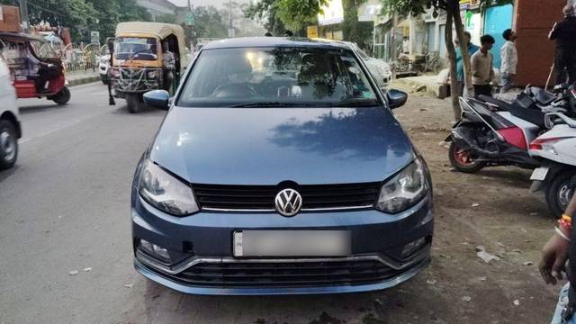 https://images10.gaadi.com/usedcar_image/3678060/original/11__VCC_1818512_94_1699708008.jpg?imwidth=6401