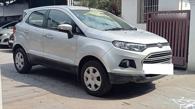 https://images10.gaadi.com/usedcar_image/3678062/original/processed_img2917365__usedcar_4_5701700314283_1700314300.jpeg?imwidth=6400