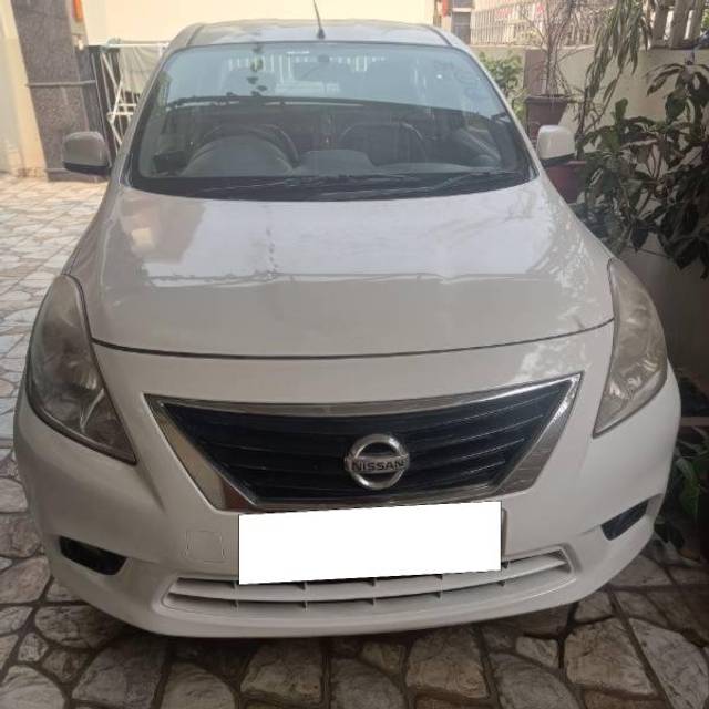 https://images10.gaadi.com/usedcar_image/3678085/original/processed_215c6fee-3ed0-4816-ab3b-bc8e07d900d7.jpg?imwidth=6400
