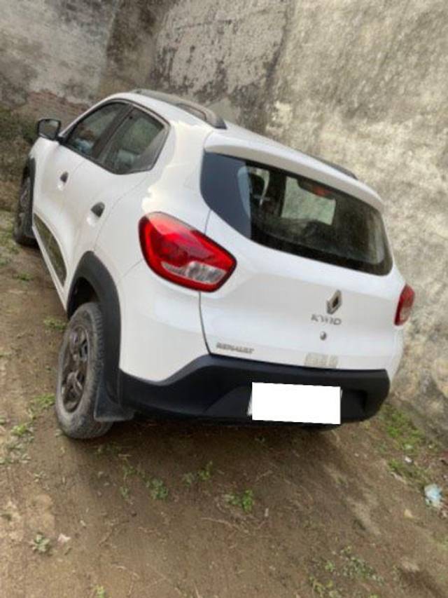 https://images10.gaadi.com/usedcar_image/3678233/original/processed_3bcec1dd-53e8-44ee-9474-be5fec7bb90c.jpeg?imwidth=6401