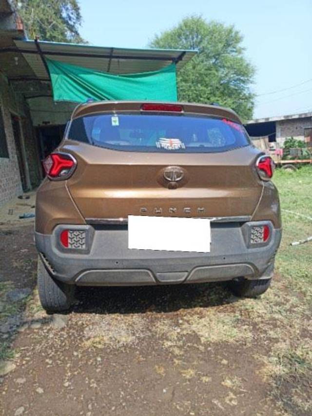 https://images10.gaadi.com/usedcar_image/3678312/original/processed_c725f0b9-2657-462f-a3a6-5dc2bb8aae3b.jpeg?imwidth=6401