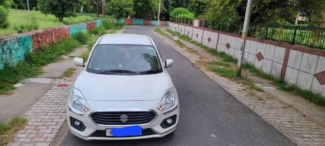 https://images10.gaadi.com/usedcar_image/3678421/original/processed_2f2e4016-b46d-4f5a-94f9-a16809fbabc6.jpg?imwidth=6400