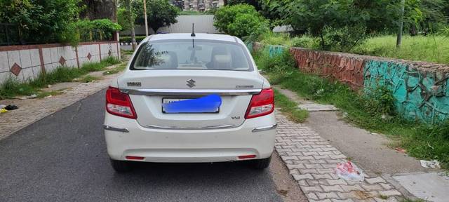 https://images10.gaadi.com/usedcar_image/3678421/original/processed_db0630fd-f226-438f-aac5-5029f897f13f.jpg?imwidth=6401
