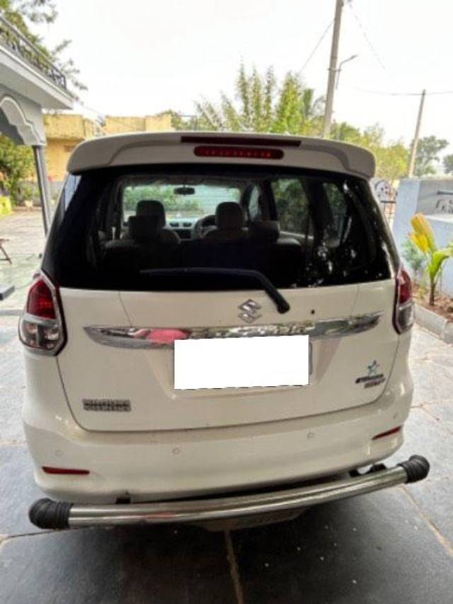 https://images10.gaadi.com/usedcar_image/3678554/original/processed_4e9240c8-e470-4e69-8138-feef8393b596.jpeg?imwidth=6402