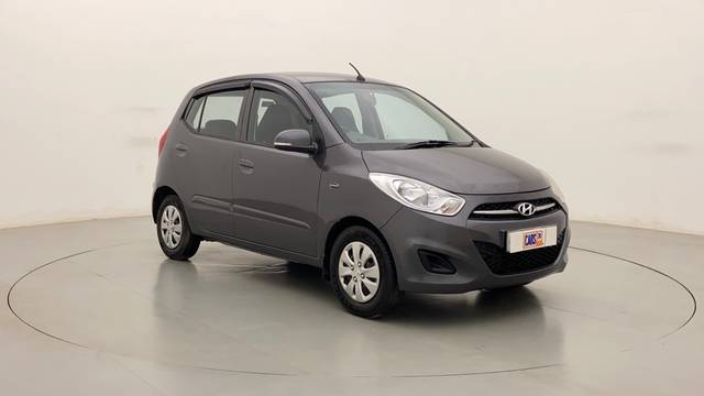 https://images10.gaadi.com/usedcar_image/3678644/original/36eea3bd-0e1e-4cad-8b35-396697255a67__42.jpg?imwidth=6400