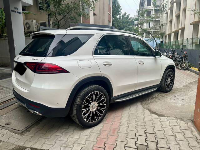 https://images10.gaadi.com/usedcar_image/3678676/original/processed_img2917522__used_car_2917522_1703225668.jpg?imwidth=6401