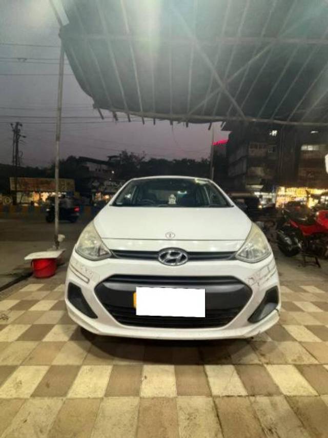 https://images10.gaadi.com/usedcar_image/3678700/original/processed_0d401632-b874-42fb-8440-6e120cf50d28.jpg?imwidth=6401