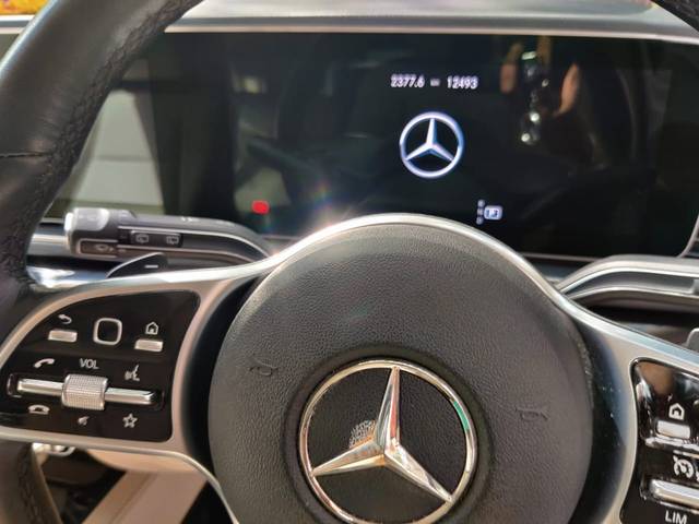 https://images10.gaadi.com/usedcar_image/3678770/original/img2917549__used_car_2917549_1700377123.jpg?imwidth=6402