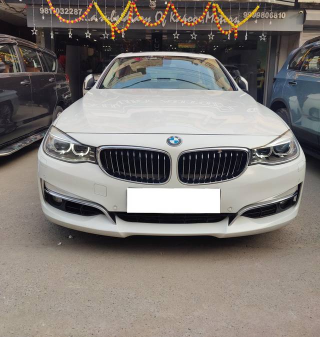 https://images10.gaadi.com/usedcar_image/3678964/original/processed_img2917622__used_car_2917622_1700389880.jpg?imwidth=6402