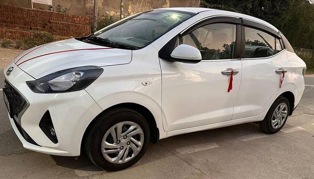 https://images10.gaadi.com/usedcar_image/3678973/original/img2917623__used_car_2917623_1700390151.jpg?imwidth=6400