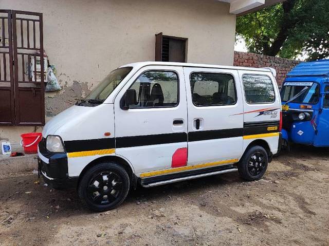 https://images10.gaadi.com/usedcar_image/3679070/original/processed_340b3270-2508-430f-bbcc-260c04532fb4.jpg?imwidth=6400