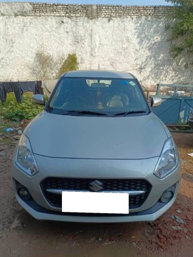 https://images10.gaadi.com/usedcar_image/3679073/original/processed_b1d53d97-9dc7-4336-94fa-f114671d294d.jpg?imwidth=6401