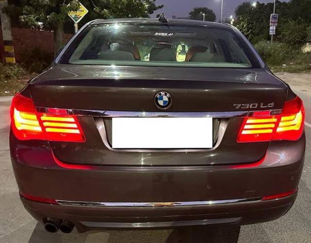 https://images10.gaadi.com/usedcar_image/3679101/original/processed_img2917668__used_car_2917668_1700397379.jpg?imwidth=6401
