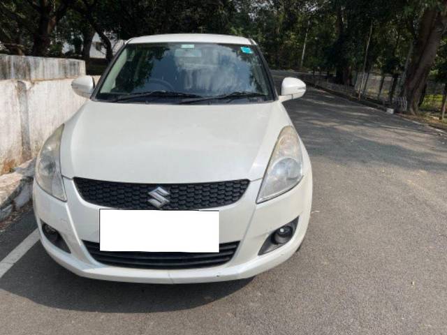 https://images10.gaadi.com/usedcar_image/3679146/original/processed_4c845635-d97d-4f15-b7f3-157076d5a7a8.jpeg?imwidth=6401