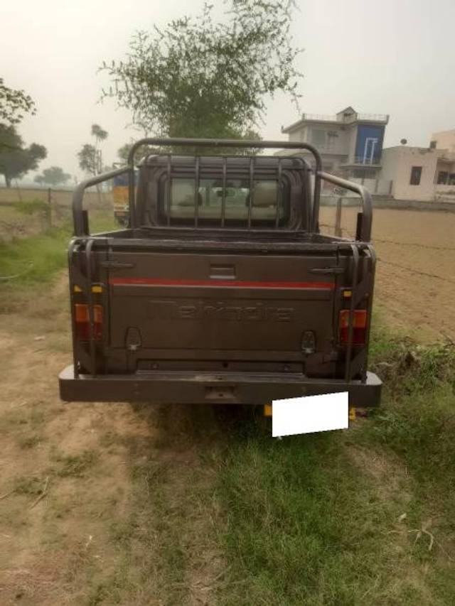 https://images10.gaadi.com/usedcar_image/3679158/original/processed_c9ff65fa-e60c-4bd5-9b50-20b75bc00c2d.jpg?imwidth=6402