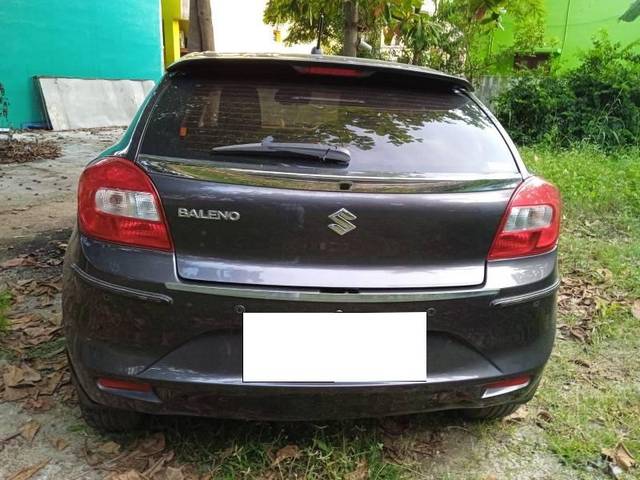 https://images10.gaadi.com/usedcar_image/3679168/original/processed_c9ecbe0f-65c1-433a-a743-f241bf94b7d6.jpg?imwidth=6402