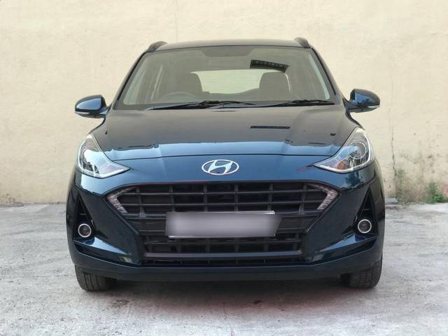 https://images10.gaadi.com/usedcar_image/3679173/original/processed_img2917692__used_car_2917692_1700651915.jpg?imwidth=6402