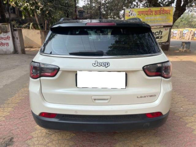 https://images10.gaadi.com/usedcar_image/3679178/original/processed_ca6d63f9-c52a-472f-b5ad-eb2d0b8734af.jpeg?imwidth=6400