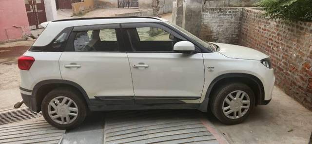 https://images10.gaadi.com/usedcar_image/3679256/original/processed_830da28b-4a21-4932-bf44-78a0a521a6db.jpg?imwidth=6401