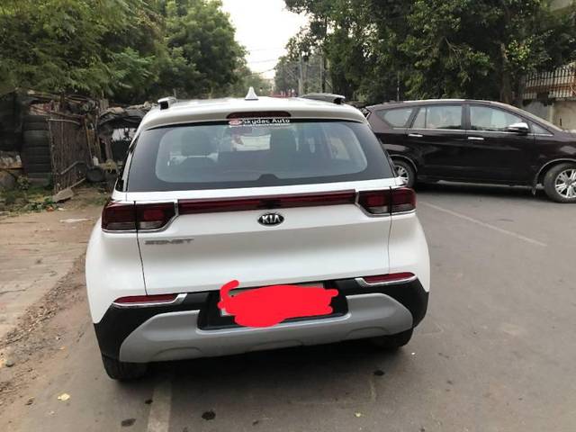 https://images10.gaadi.com/usedcar_image/3679322/original/processed_c97316da-6402-4b2c-bf6f-50e580c54f6e.jpg?imwidth=6401