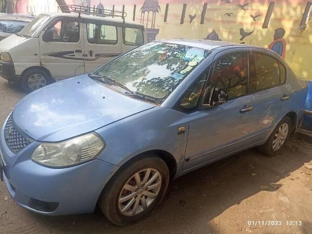 https://images10.gaadi.com/usedcar_image/3679393/original/processed_c5b06fbb-aa47-4a2f-80ba-82d264bd51f9.jpg?imwidth=6401