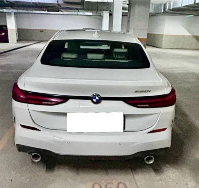 https://images10.gaadi.com/usedcar_image/3679406/original/processed_1e59bf9c-36cd-4c91-97ff-a120d6706c07.jpg?imwidth=6402