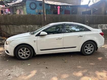 Chevrolet Cruze LTZ AT Chevrolet Cruze LTZ AT