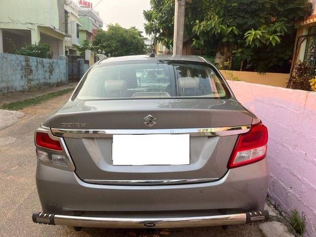 https://images10.gaadi.com/usedcar_image/3679581/original/processed_48a6c55c-d5e3-4a3d-9845-6c0fd16b6461.jpeg?imwidth=6401