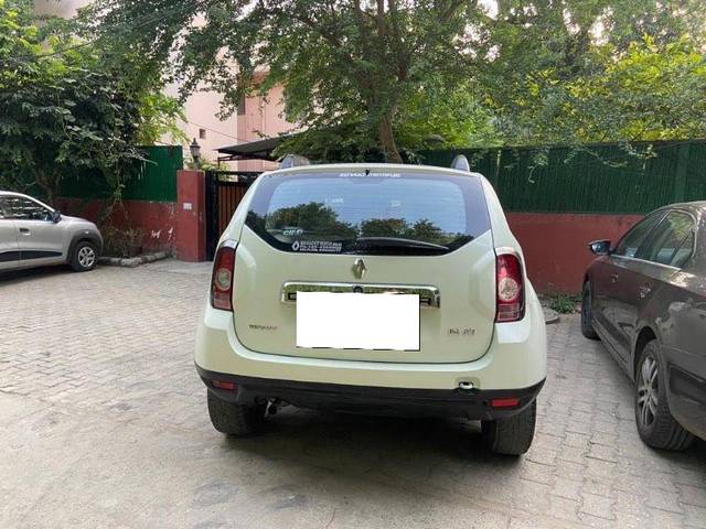 https://images10.gaadi.com/usedcar_image/3679593/original/processed_8dcee576-d636-44f0-a2e1-7a5d39f6ce1d.jpeg?imwidth=6402