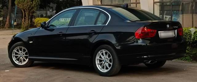 https://images10.gaadi.com/usedcar_image/3679668/original/processed_784a681d-9ed8-4112-8c64-0e8f68e0beb3.jpg?imwidth=6401