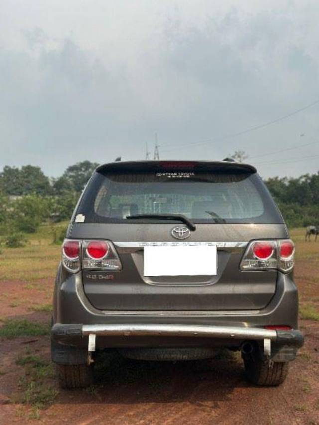 https://images10.gaadi.com/usedcar_image/3679689/original/processed_586d7294-b0e2-42bf-9d16-c2d3a180e4cb.jpeg?imwidth=6402